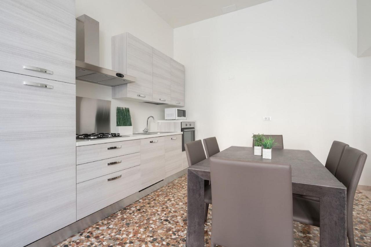 Accademia Charm Apartments By Wonderful Italy Venedig Exterior foto