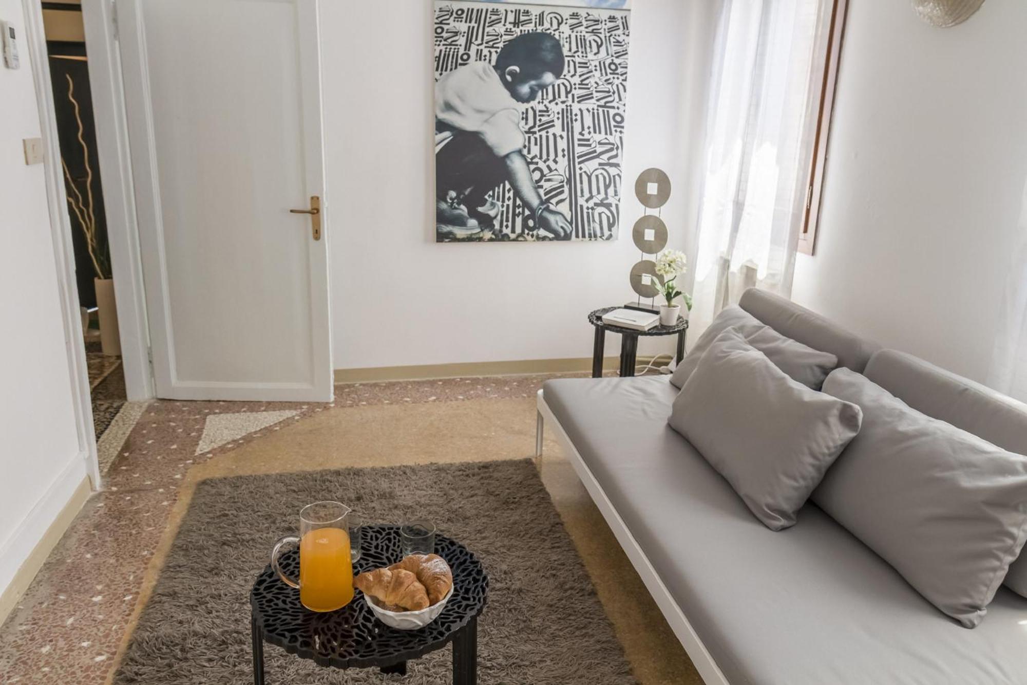 Accademia Charm Apartments By Wonderful Italy Venedig Exterior foto
